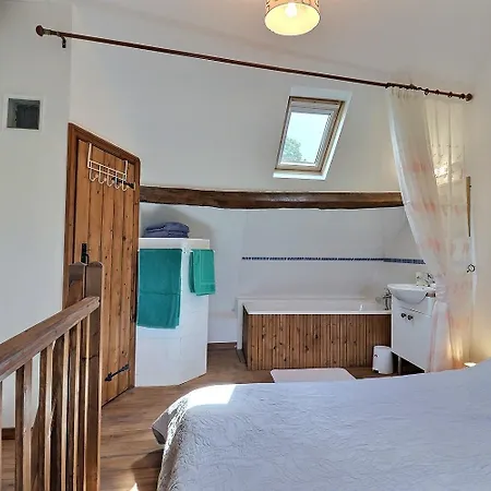 La Petite Maison Bleue Casa vacanze Les Portes du Coglais